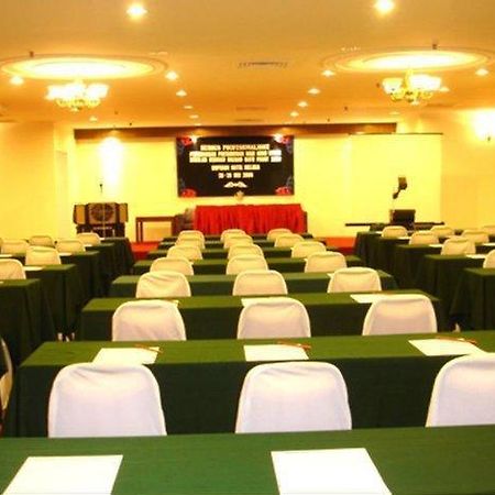 The Emperor Hotel Malacca エクステリア 写真