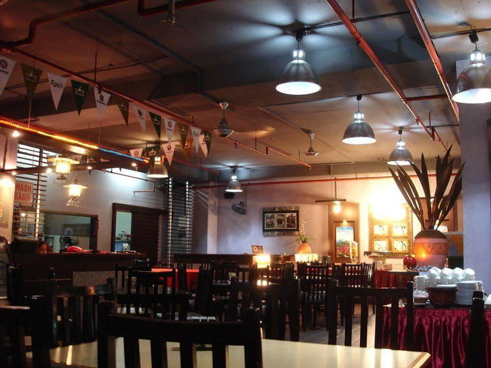 The Emperor Hotel Malacca エクステリア 写真