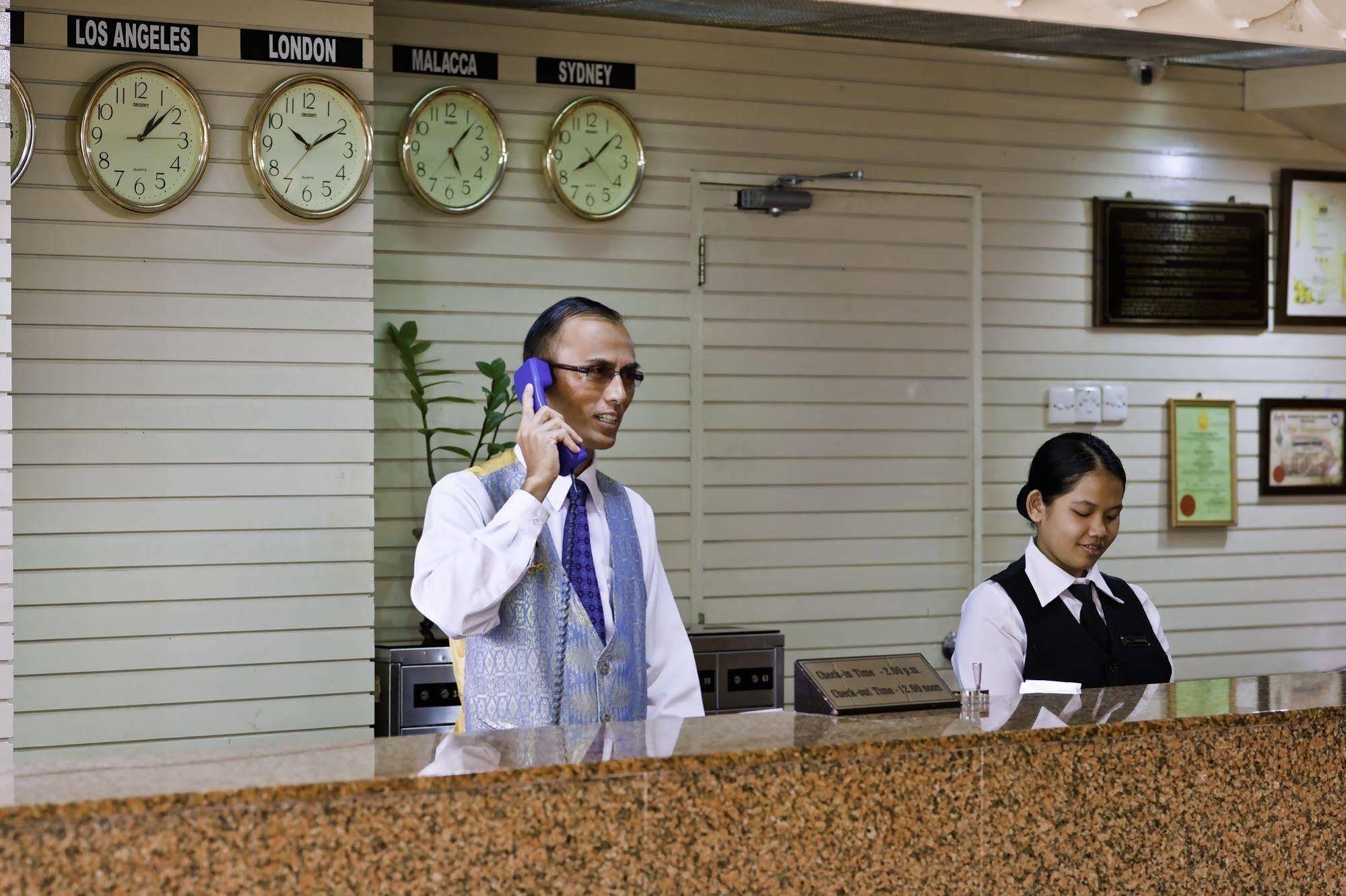 The Emperor Hotel Malacca エクステリア 写真